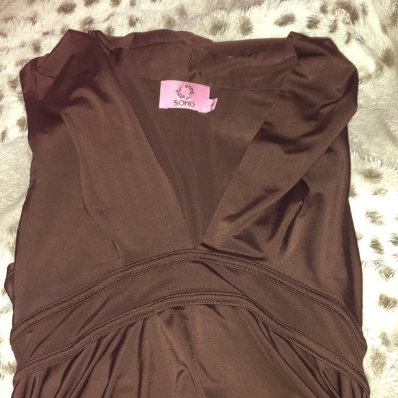 Light T-shirt - Picture 3 of 4